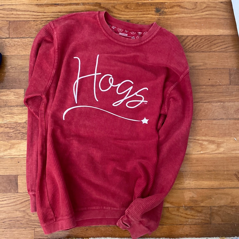 Hogs Women’s sweatshirt — size M, Arkansas Razorback sweatshirt, never worn